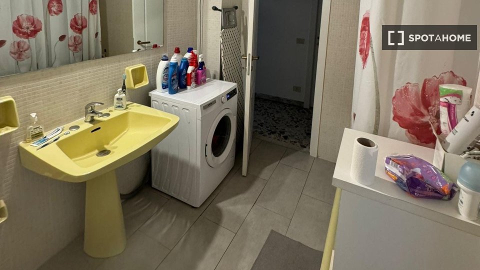 Double room Rome, 5 beds — photo 8