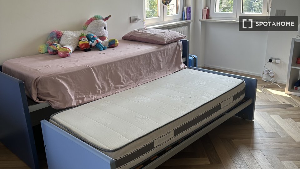 Double room Milan, 3 beds — photo 15