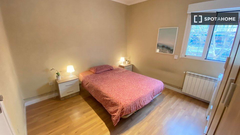 Double room Madrid, 6 beds — photo 16