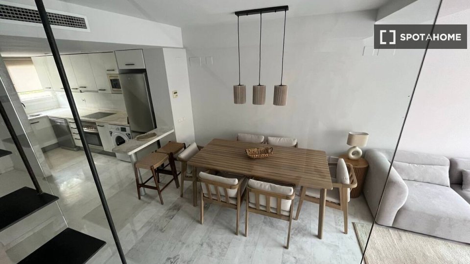 Apartment Alicante, 3 beds — photo 4