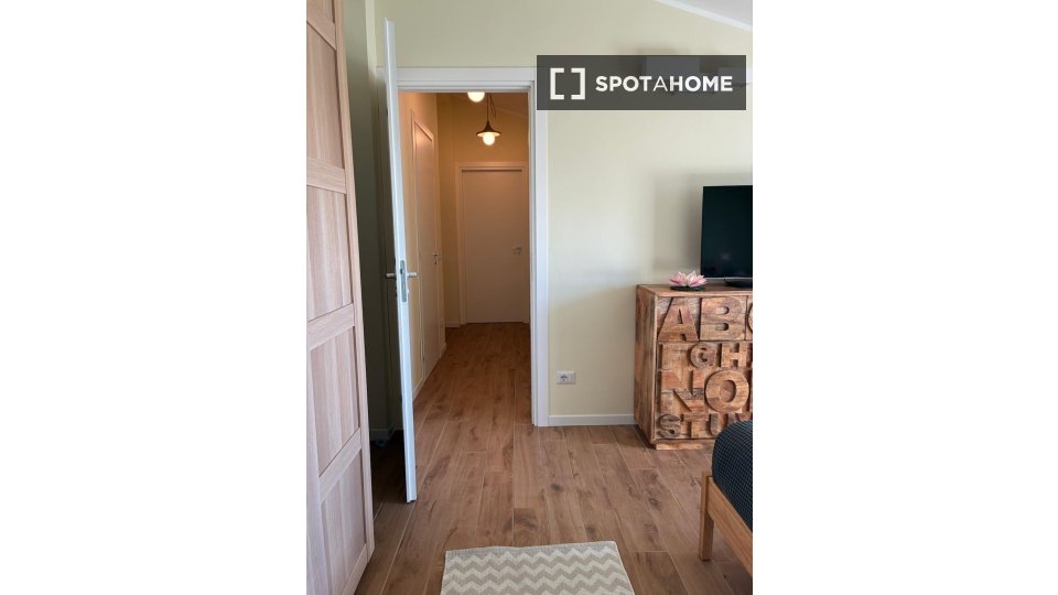 Double room Milan, 3 beds — photo 17