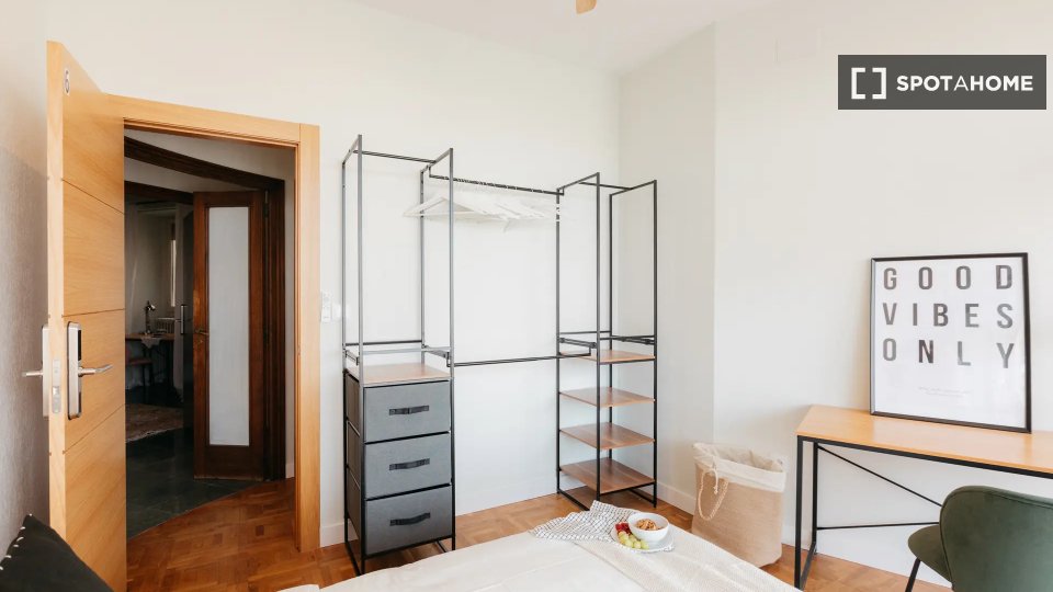 Double room Valencia, 8 beds — photo 11