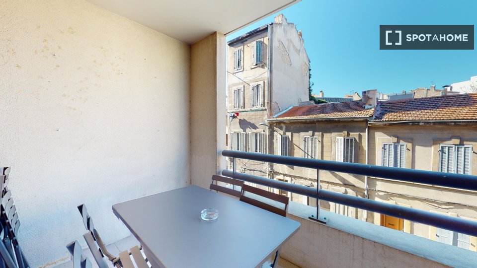 Double room Marseille, 8 beds — photo 18