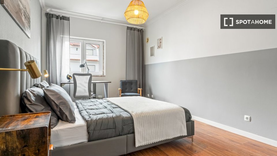 Double room Lisbon, 9 beds — photo 4