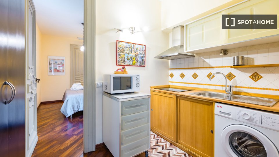 Apartment Naples, 1 bed, 50m² — photo 13