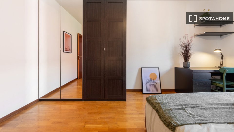 Double room Milan, 4 beds, 129m² — photo 17