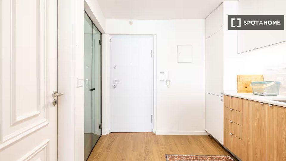 Apartment Lisbon, 1 bed — photo 15