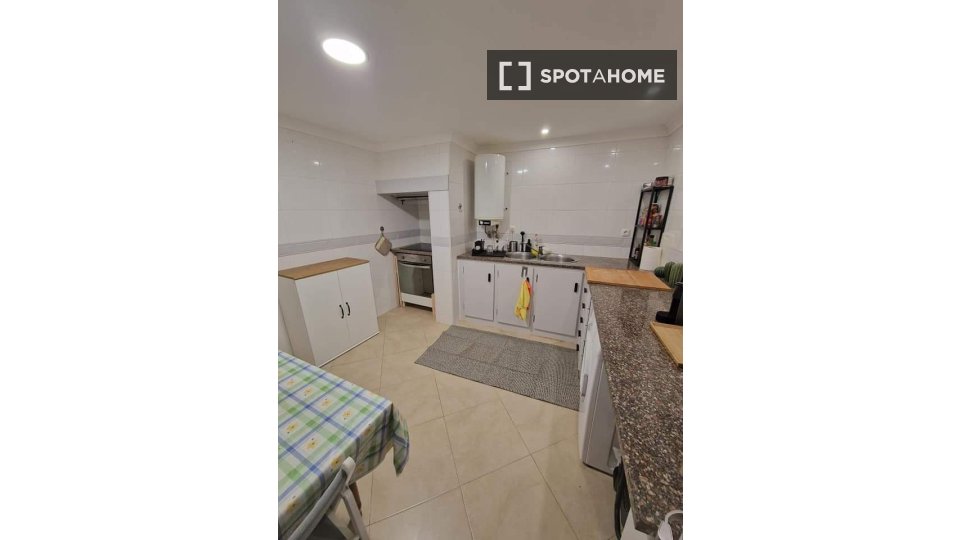 Apartment mono Lisbon, 40m² — photo 3