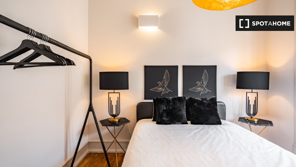 Apartment Lisbon, 2 beds — photo 9
