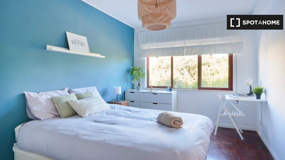 Double room Lisbon, 2 beds — photo 4
