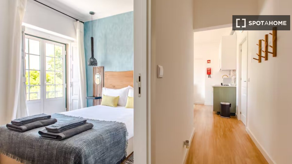 Apartment Lisbon, 2 beds — photo 10
