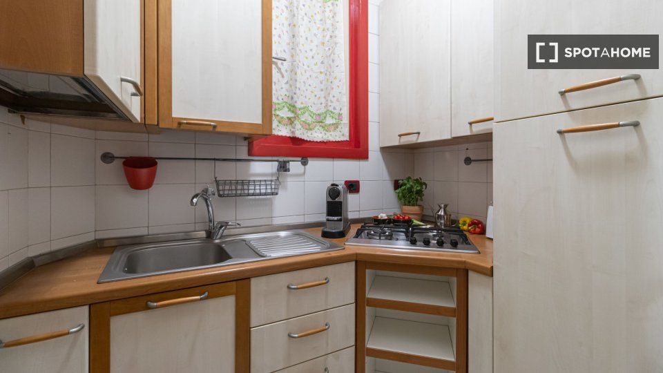 Apartment Milan, 1 bed, 63m² — photo 7