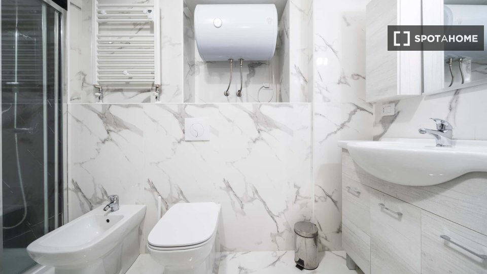 Apartment Milan, 2 beds, 69m² — photo 5
