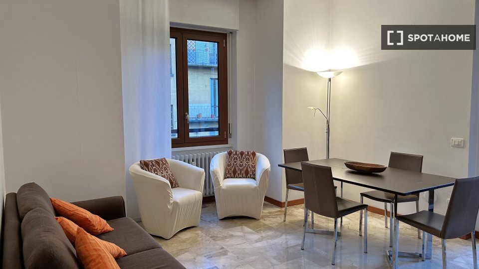 Apartamento Milán, 1 habitación, 70m² — foto 2