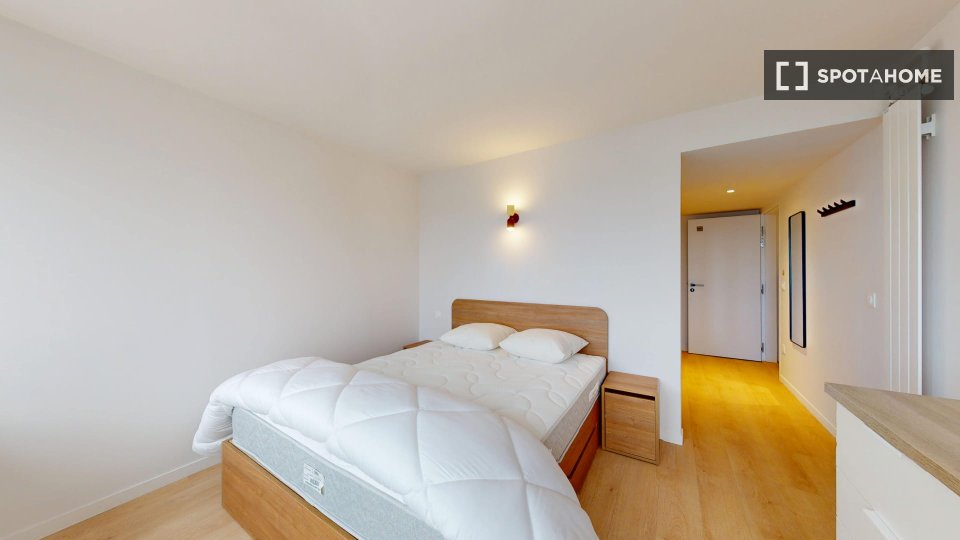 Camera doppia Parigi, 12 camere — foto 8