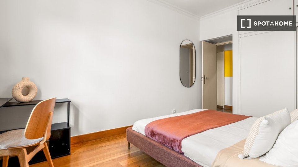 Double room Lisbon, 10 beds — photo 13