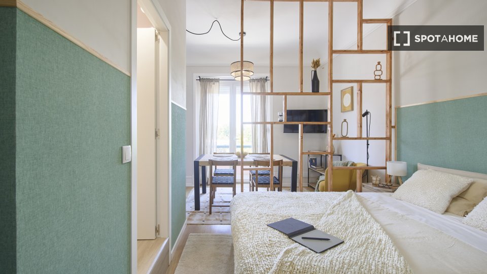 Apartment mono Lisbon — photo 15