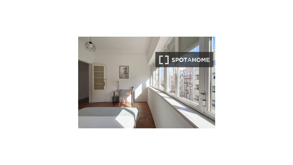 Double room Lisbon, 7 beds — photo 10
