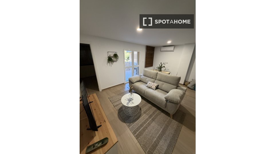 Apartment Cadiz, 2 beds, 70m² — photo 10