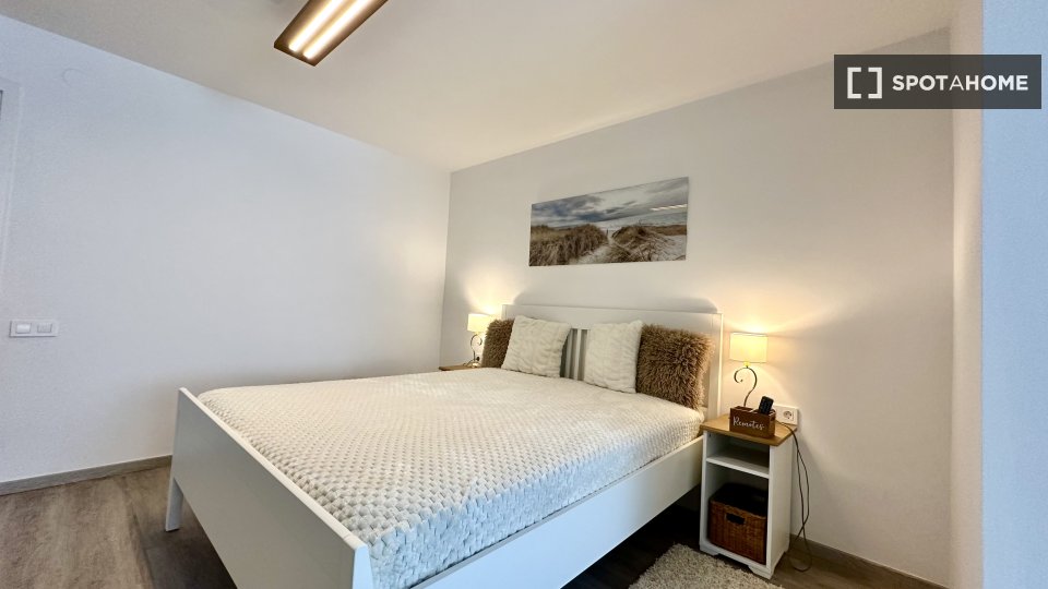Double room Ljubljana, 3 beds, 90m² — photo 24