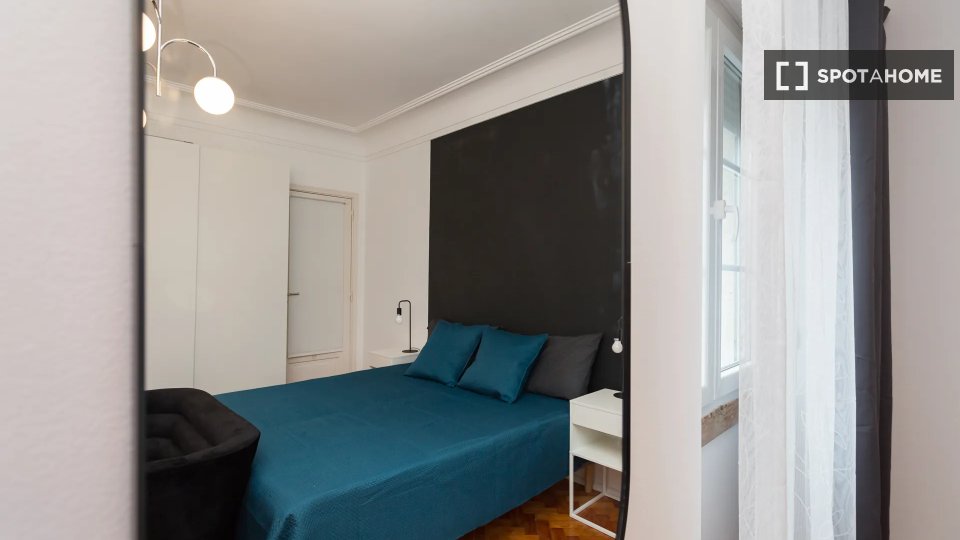 Double room Lisbon, 6 beds — photo 2