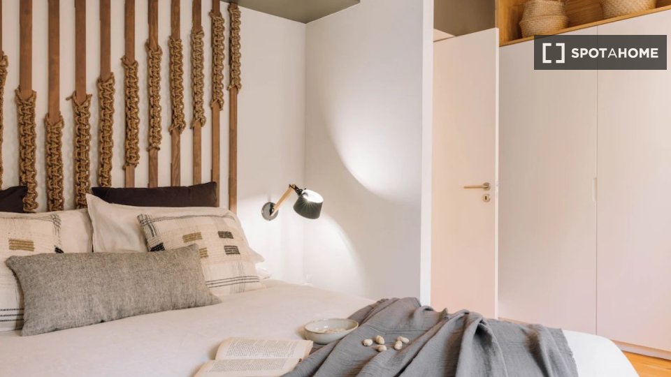 Apartment Lisbon, 2 beds — photo 13