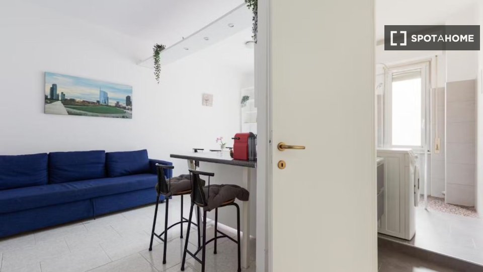 Apartment Milan, 1 bed, 45m² — photo 11