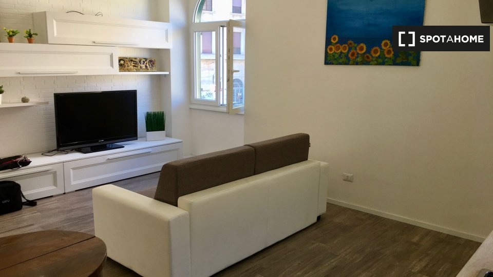 Apartment Rome, 2 beds — photo 9