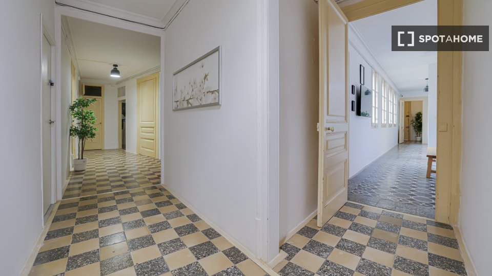 Double room Barcelona, 17 beds, 400m² — photo 10