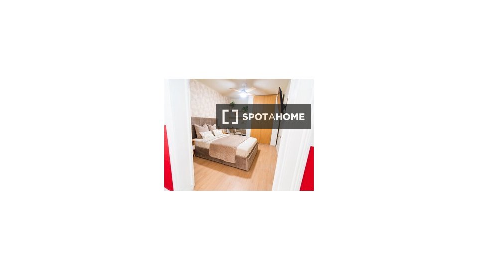 Double room Lisbon, 7 beds — photo 12