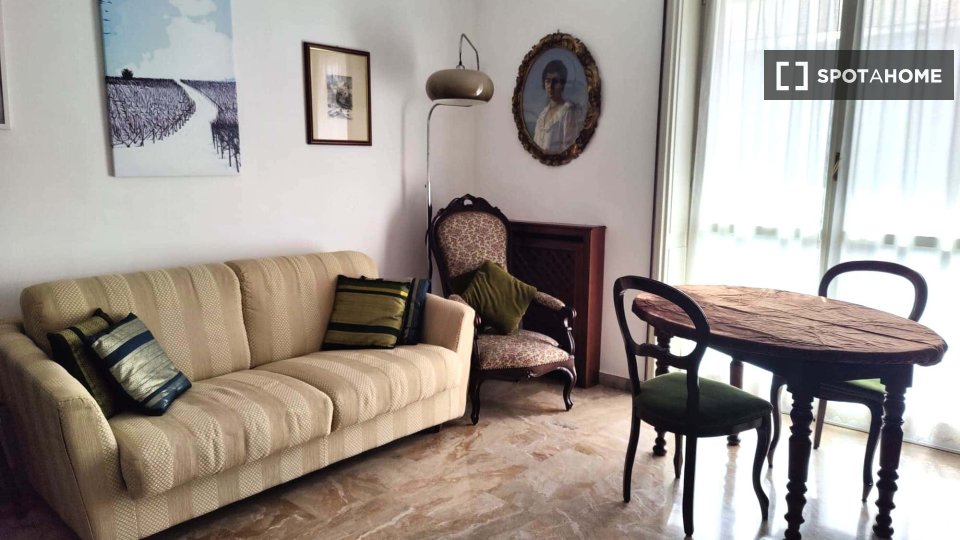 Apartment Milan, 1 bed, 90m² — photo 8