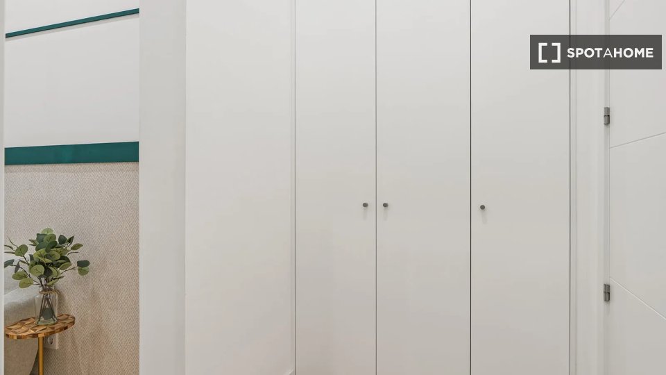 Double room Lisbon, 6 beds — photo 5
