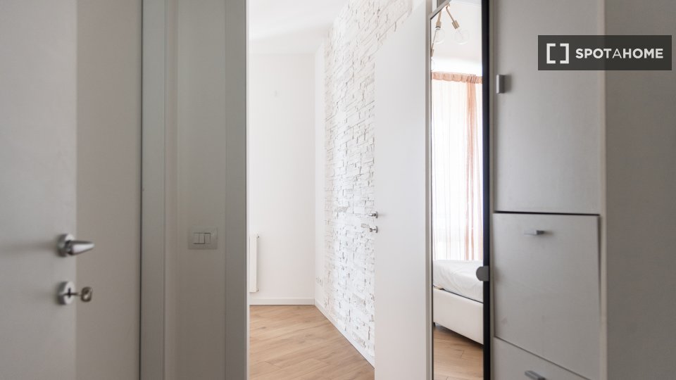 Apartment Milan, 1 bed, 55m² — photo 3