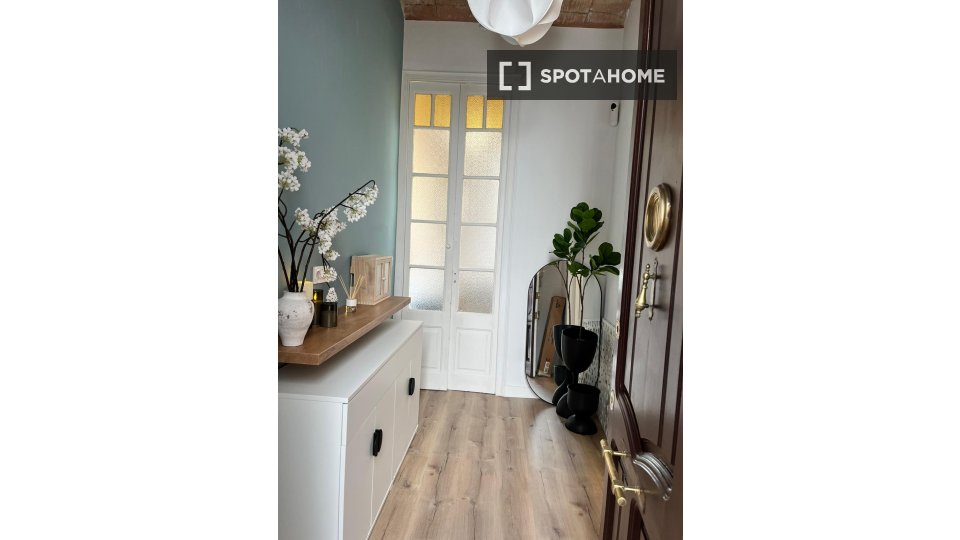 Double room Barcelona, 3 beds — photo 4