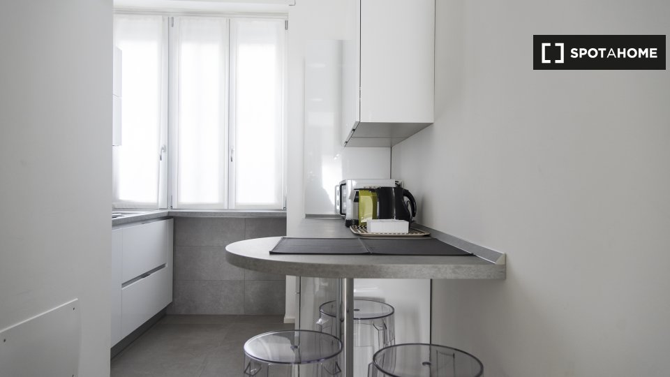 Apartment Milan, 1 bed, 67m² — photo 6