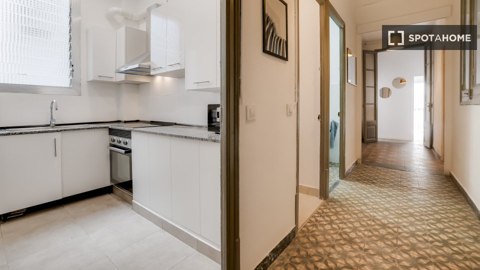 Double room Barcelona, 6 beds, 100m² — photo 17