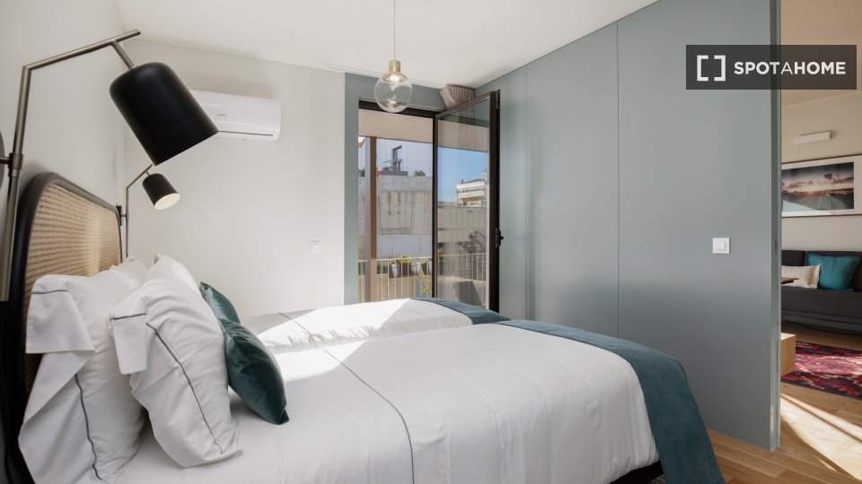 Apartment Porto, 2 beds, 85m² — photo 14