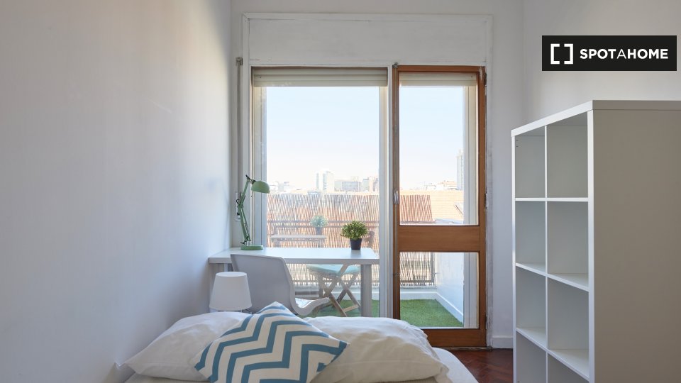 Double room Lisbon, 10 beds — photo 2