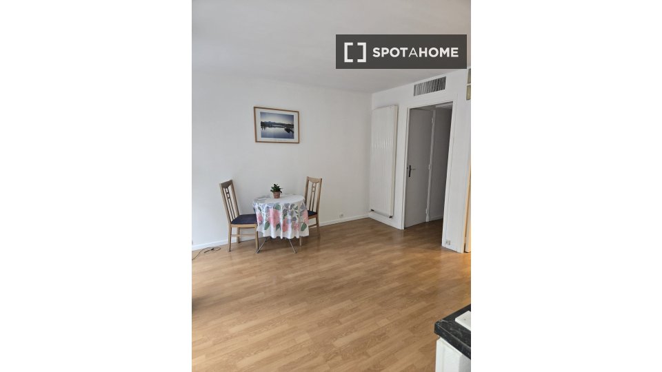 Apartment Paris, 1 bed — photo 4