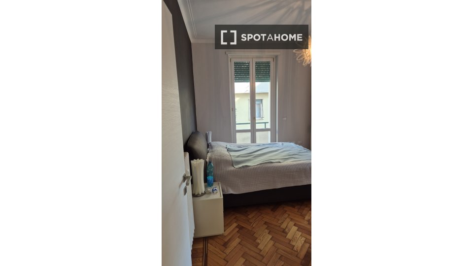 Double room Rome, 4 beds, 180m² — photo 10