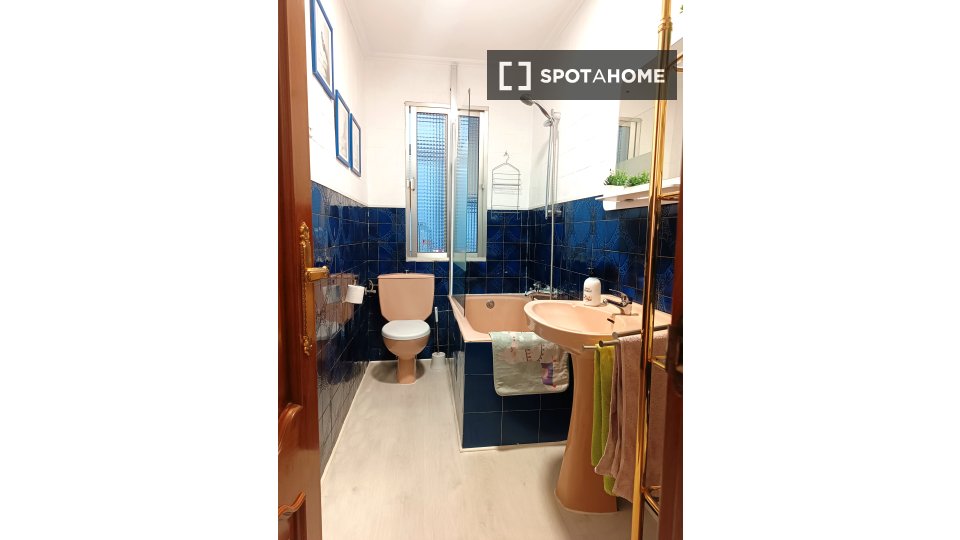Double room Valladolid, 3 beds, 75m² — photo 4