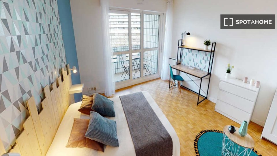 Double room Paris, 4 beds, 80m² — photo 1