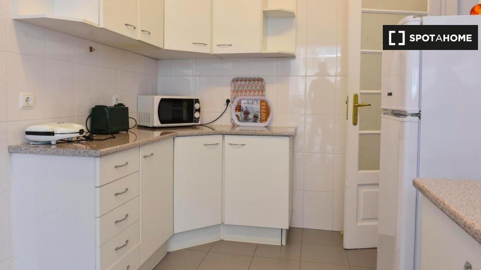 Double room Lisbon, 6 beds — photo 6