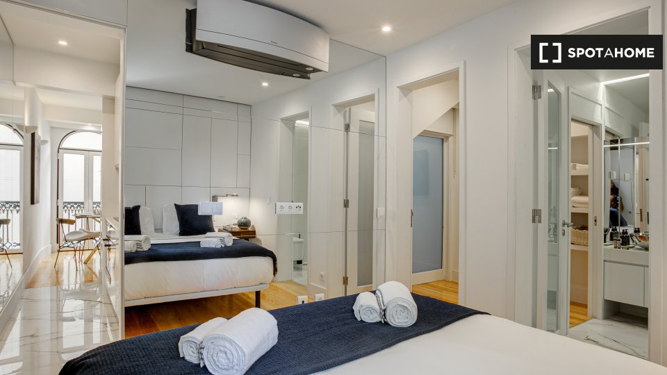 Apartment Lisbon, 1 bed — photo 14