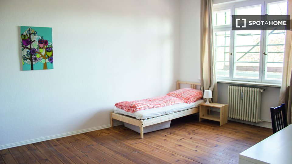 Double room Berlin, 6 beds, 149m² — photo 1