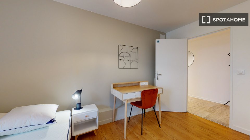 Double room Lille, 15 beds — photo 1