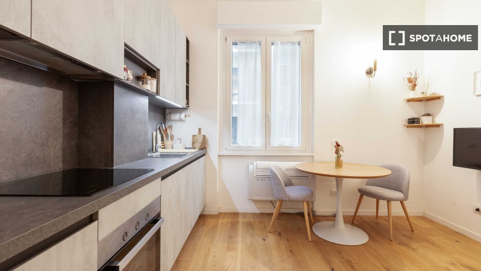 Apartment mono Milan, 50m² — photo 3