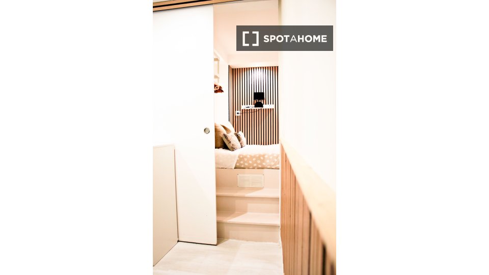 Apartment Lisbon, 1 bed, 32m² — photo 36