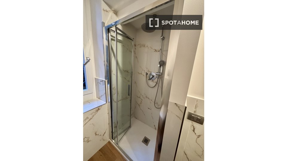 Apartment Milan, 1 bed, 47m² — photo 26