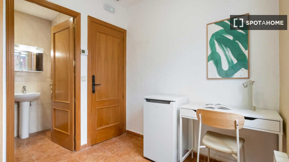 Chambre double Madrid, 34 chambres — photo 18